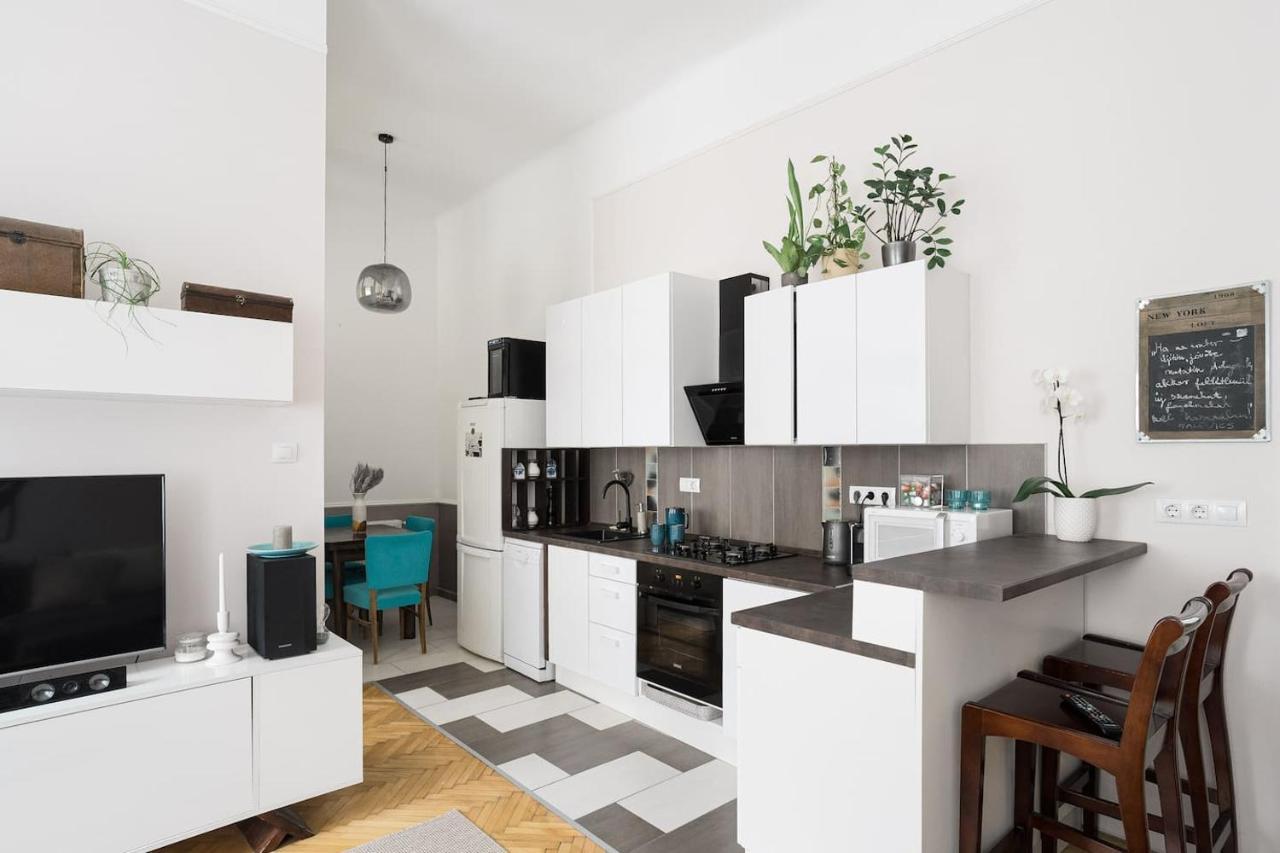 Apartmán Sunrise Lounge Corvin 63M2 Ac Budapešť Exteriér fotografie