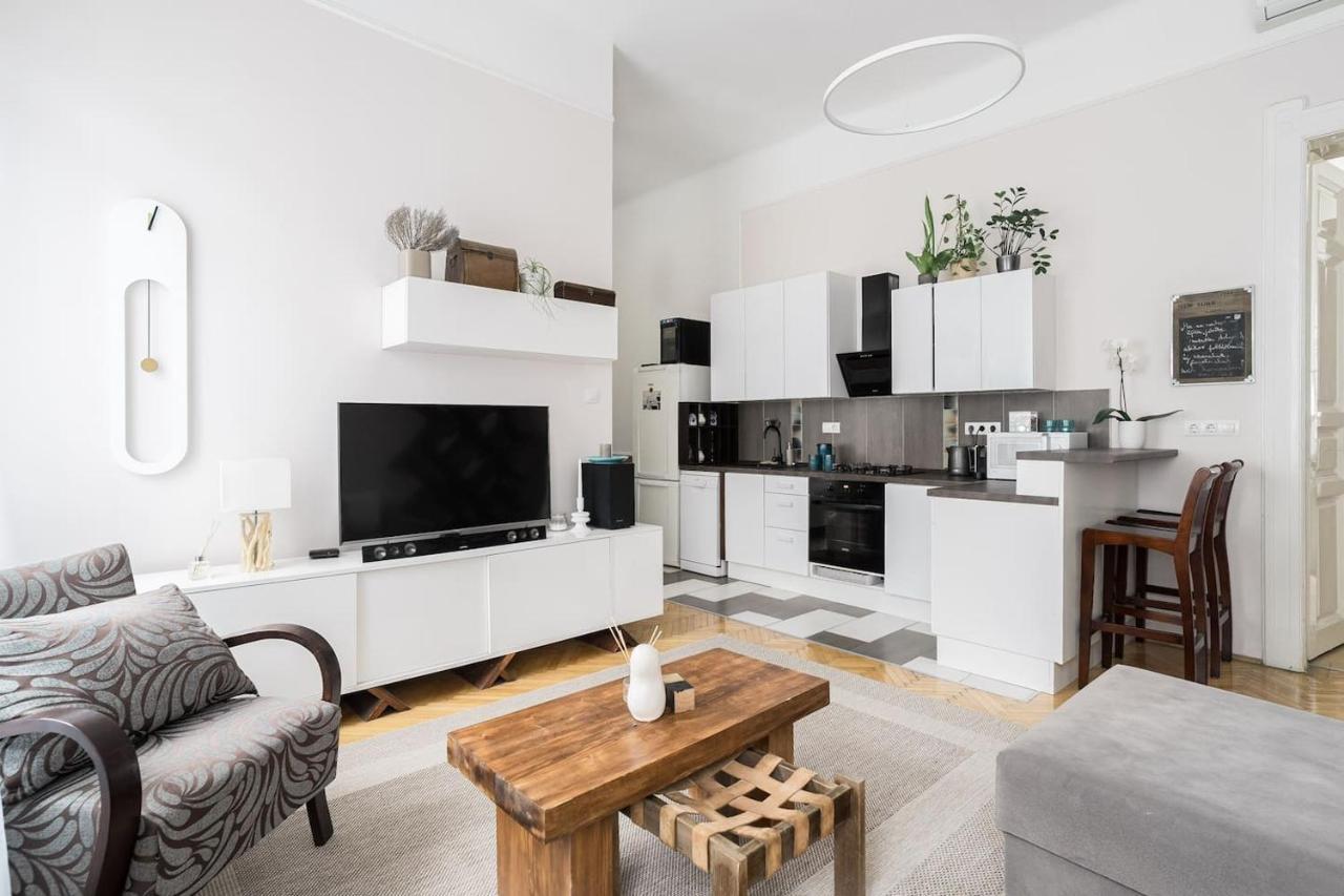 Apartmán Sunrise Lounge Corvin 63M2 Ac Budapešť Exteriér fotografie
